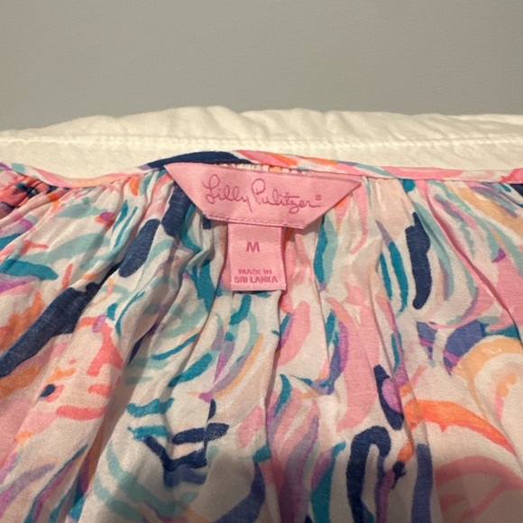 Lilly Pulitzer Women’s Blouse Size M Pink Blue Tropical Print Long Sleeve Top - Picture 2 of 5